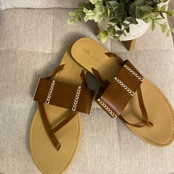 Altar’d State sandals - Picture 1 of 5